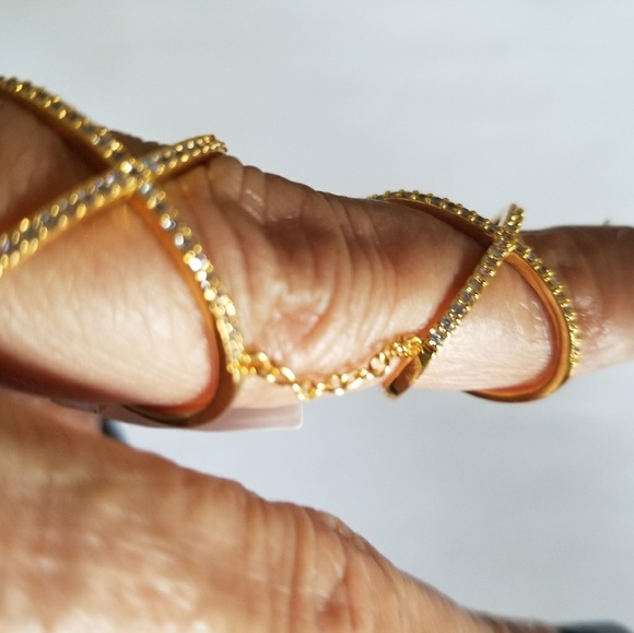 Brand new gold ring,pave crystal stones - Picture 8 of 8